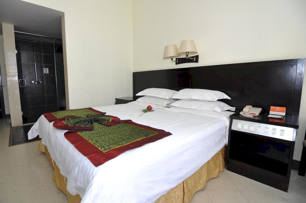 Sanya Jingwei Hotel - Sanya Bagian luar foto