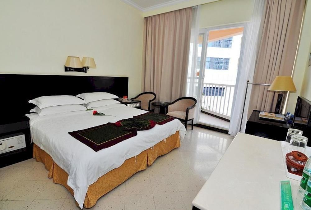 Sanya Jingwei Hotel - Sanya Bagian luar foto