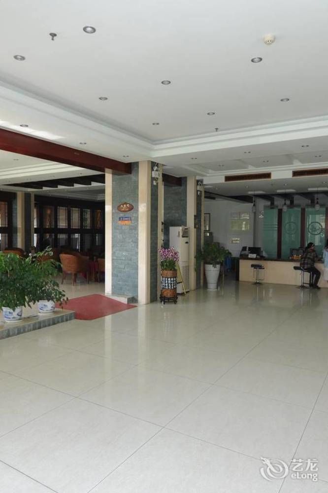 Sanya Jingwei Hotel - Sanya Bagian luar foto