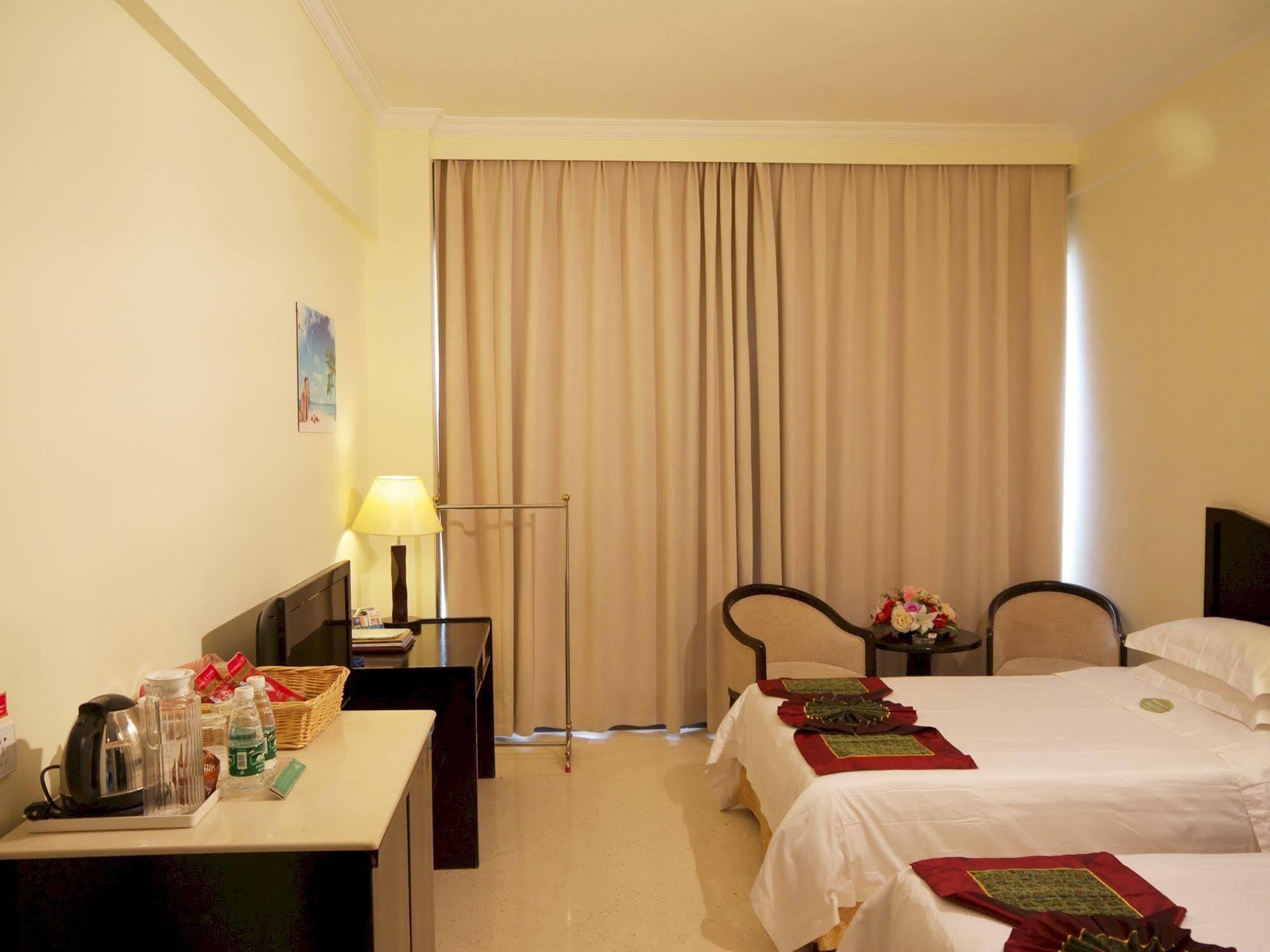 Sanya Jingwei Hotel - Sanya Bagian luar foto
