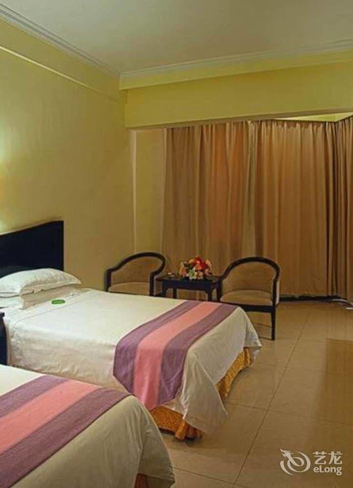 Sanya Jingwei Hotel - Sanya Bagian luar foto